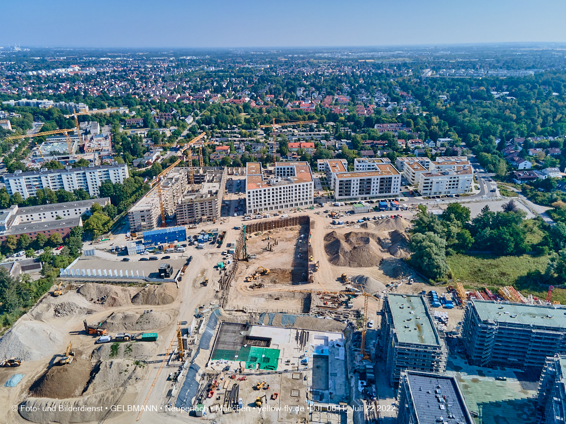 22.07.2022 - Baustelle Alexisqaurtier und Pandion Verde in Neuperlach